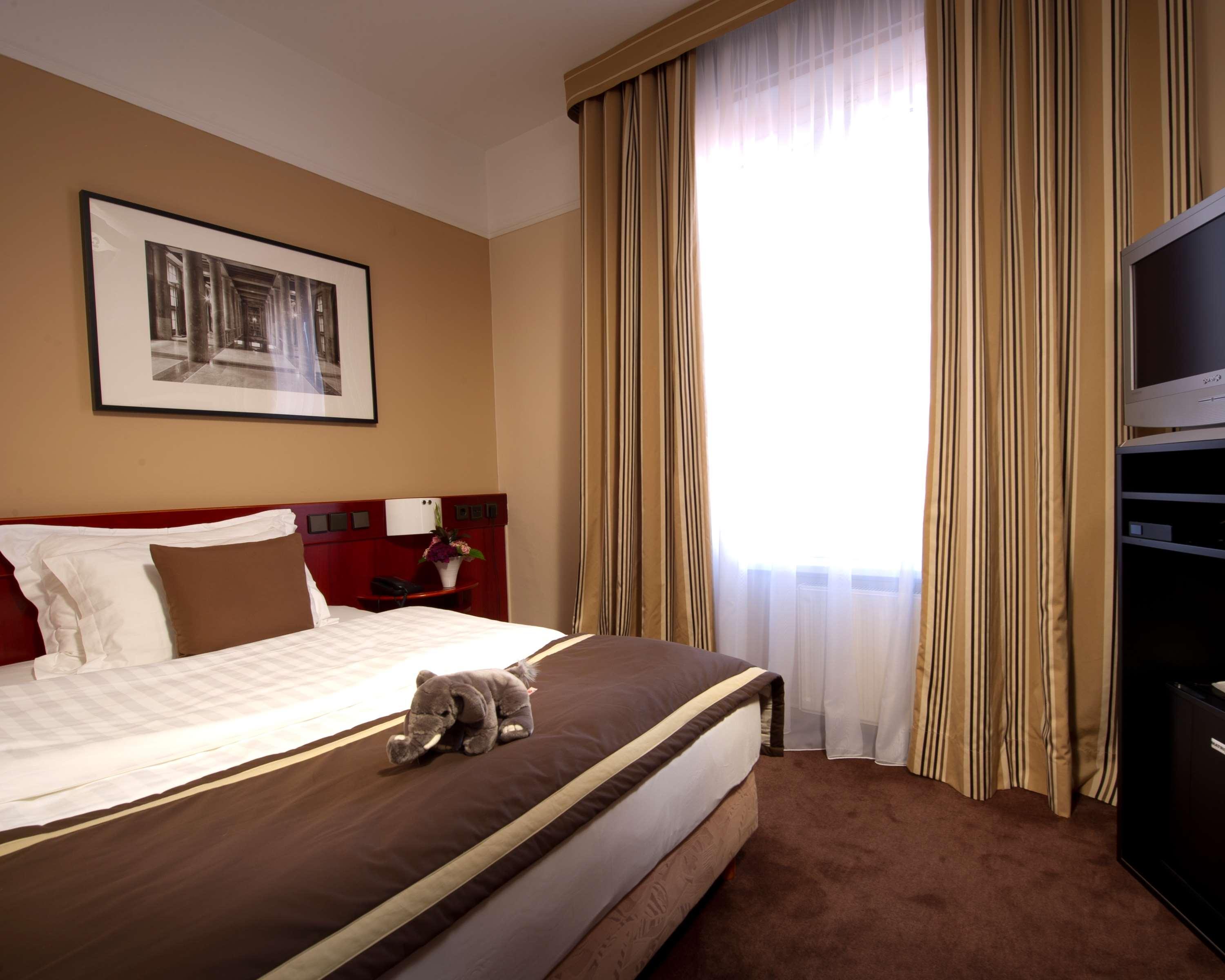 Best Western Premier Hotel Slon Ljubljana Ruang foto